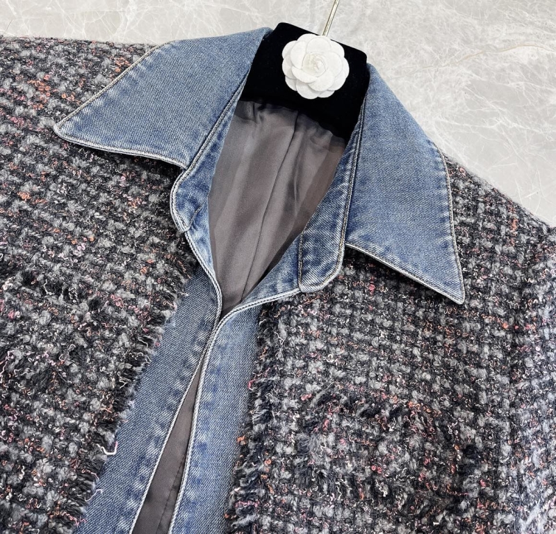 Ch**el outwear